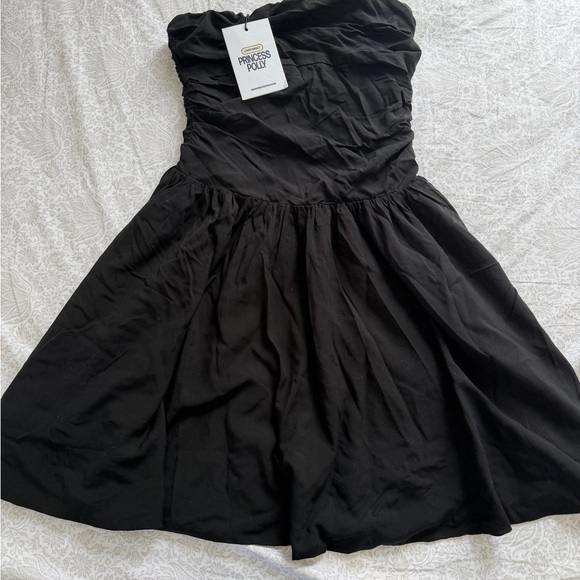 Princess Polly Dresses & Skirts - NWT! Princess Polly Black Strapless Dress